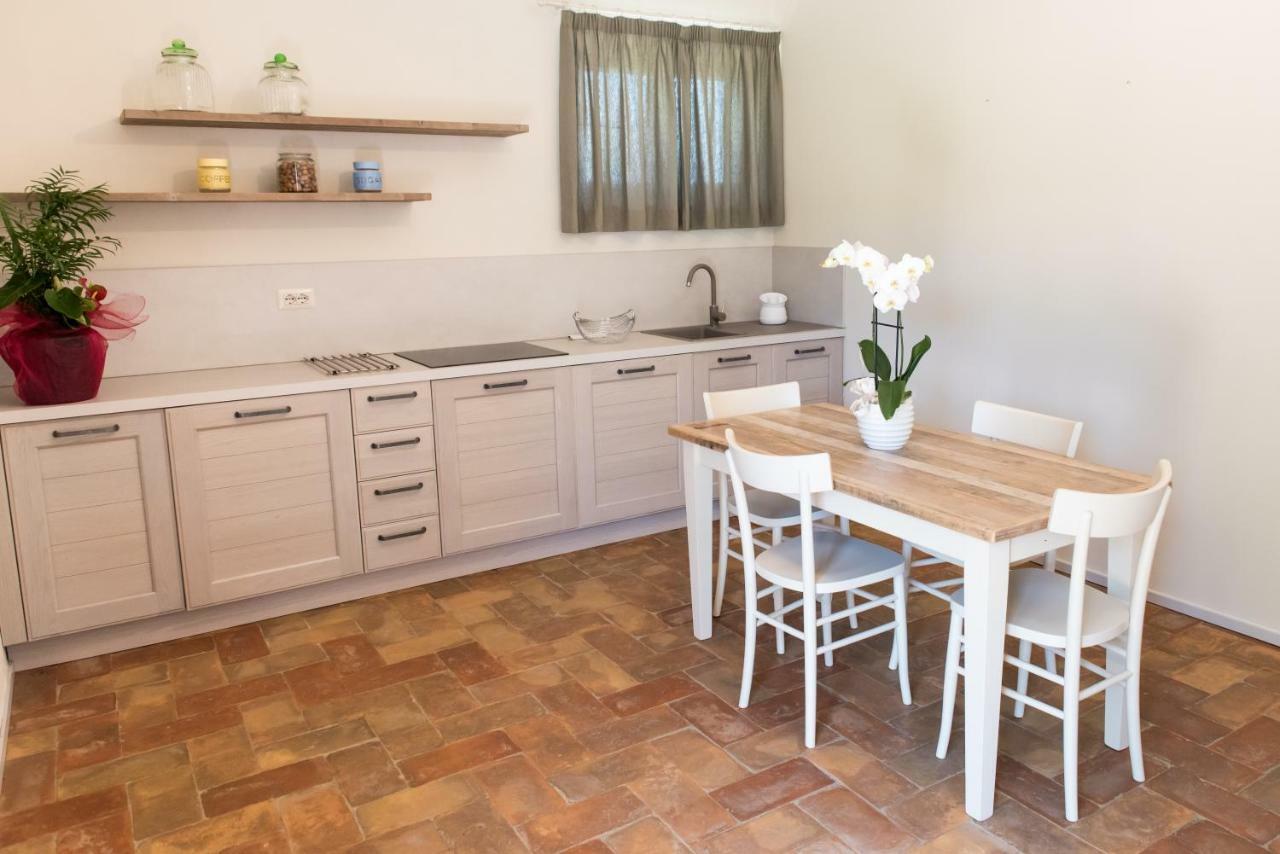 Agriturismo Poderedodici Orbetello Kültér fotó