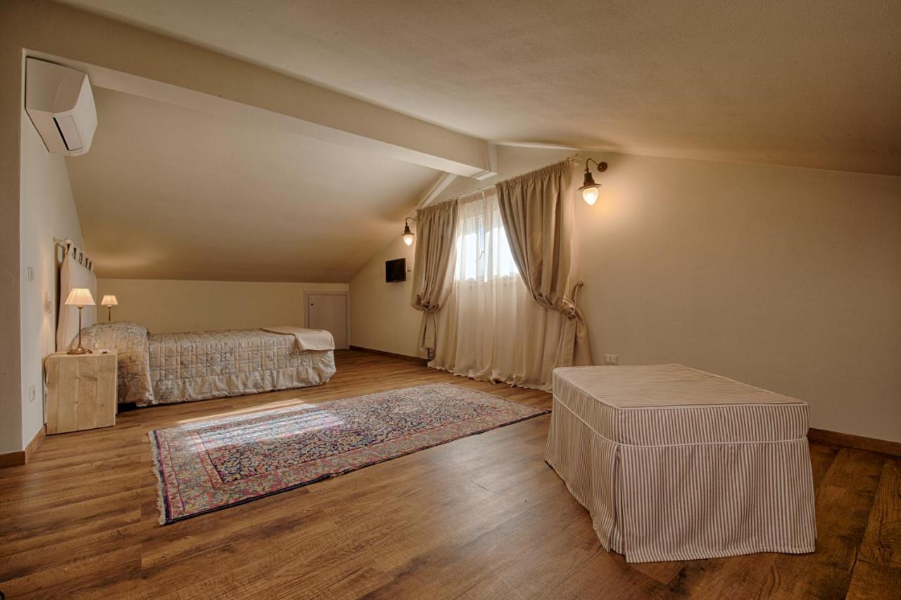 Agriturismo Poderedodici Orbetello Kültér fotó